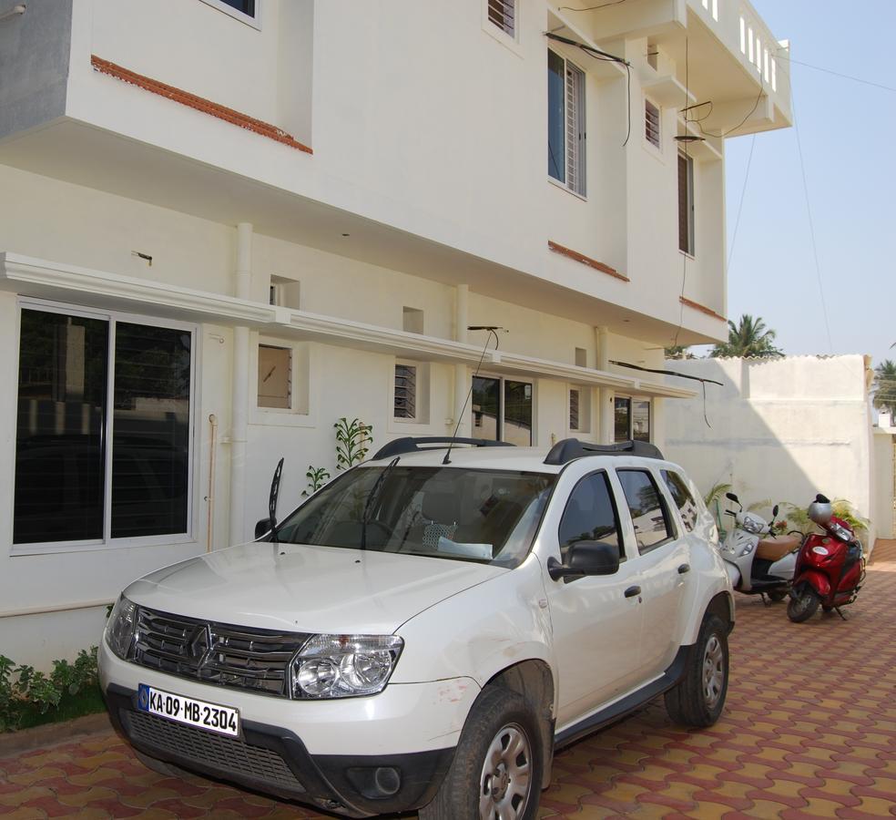 Pratham Residency Hotel Mysore Exterior photo